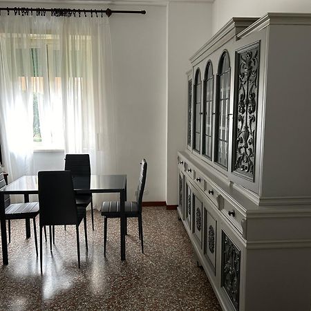 Appartement Tra Mare E Arte à Ostie Extérieur photo