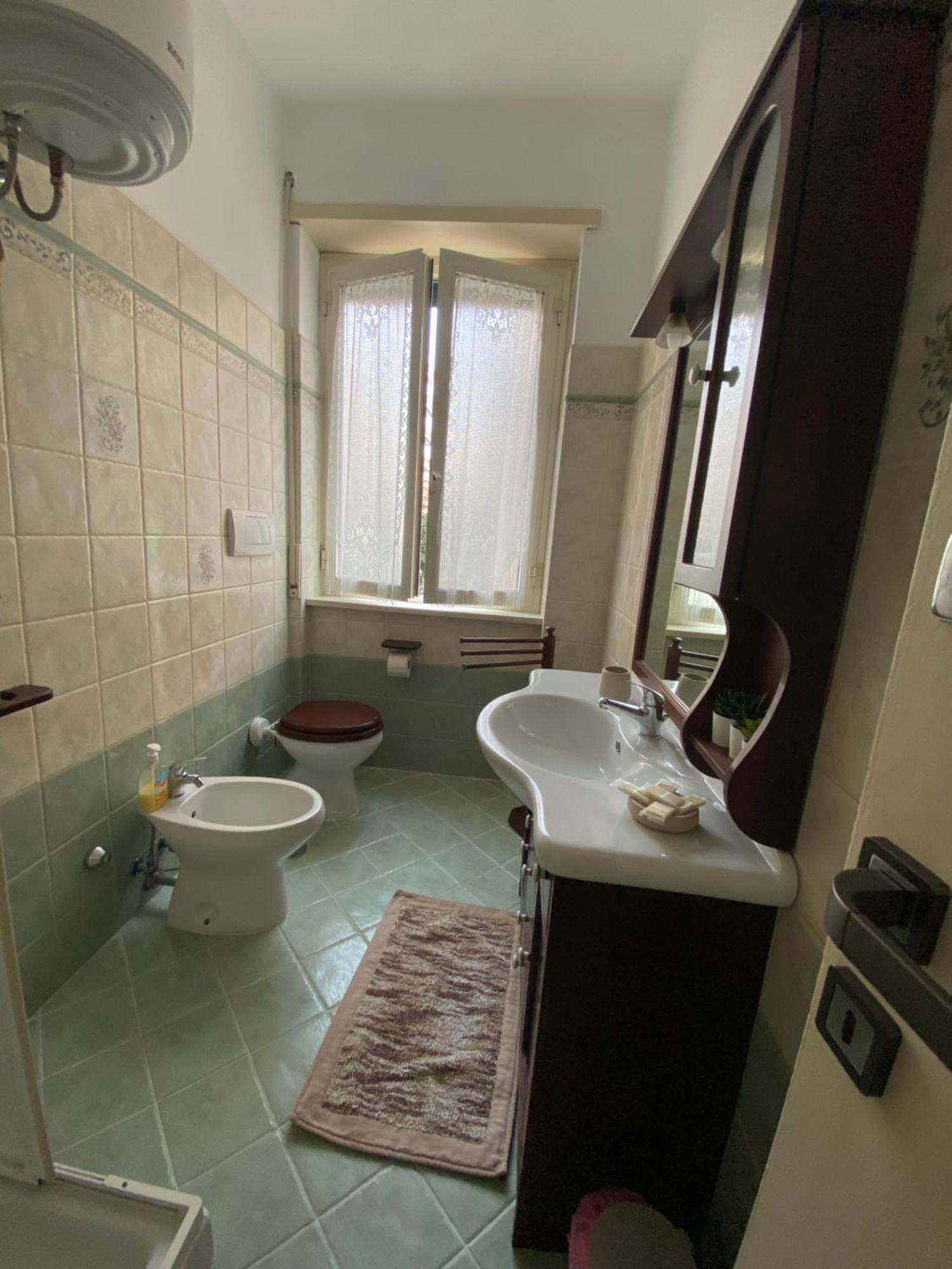 Appartement Tra Mare E Arte à Ostie Extérieur photo